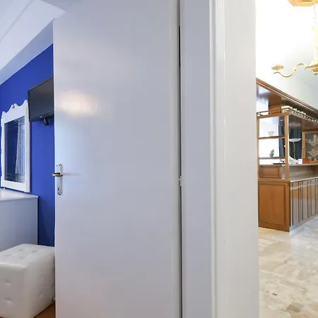Rustic 2br In
